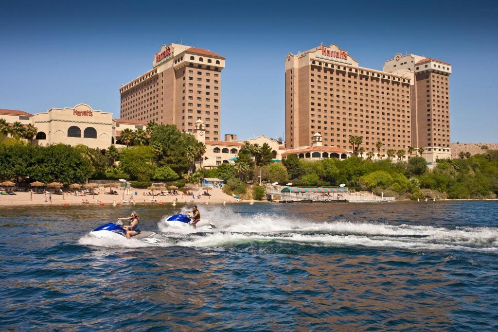 Harrah’s Laughlin Beach Resort & Casino